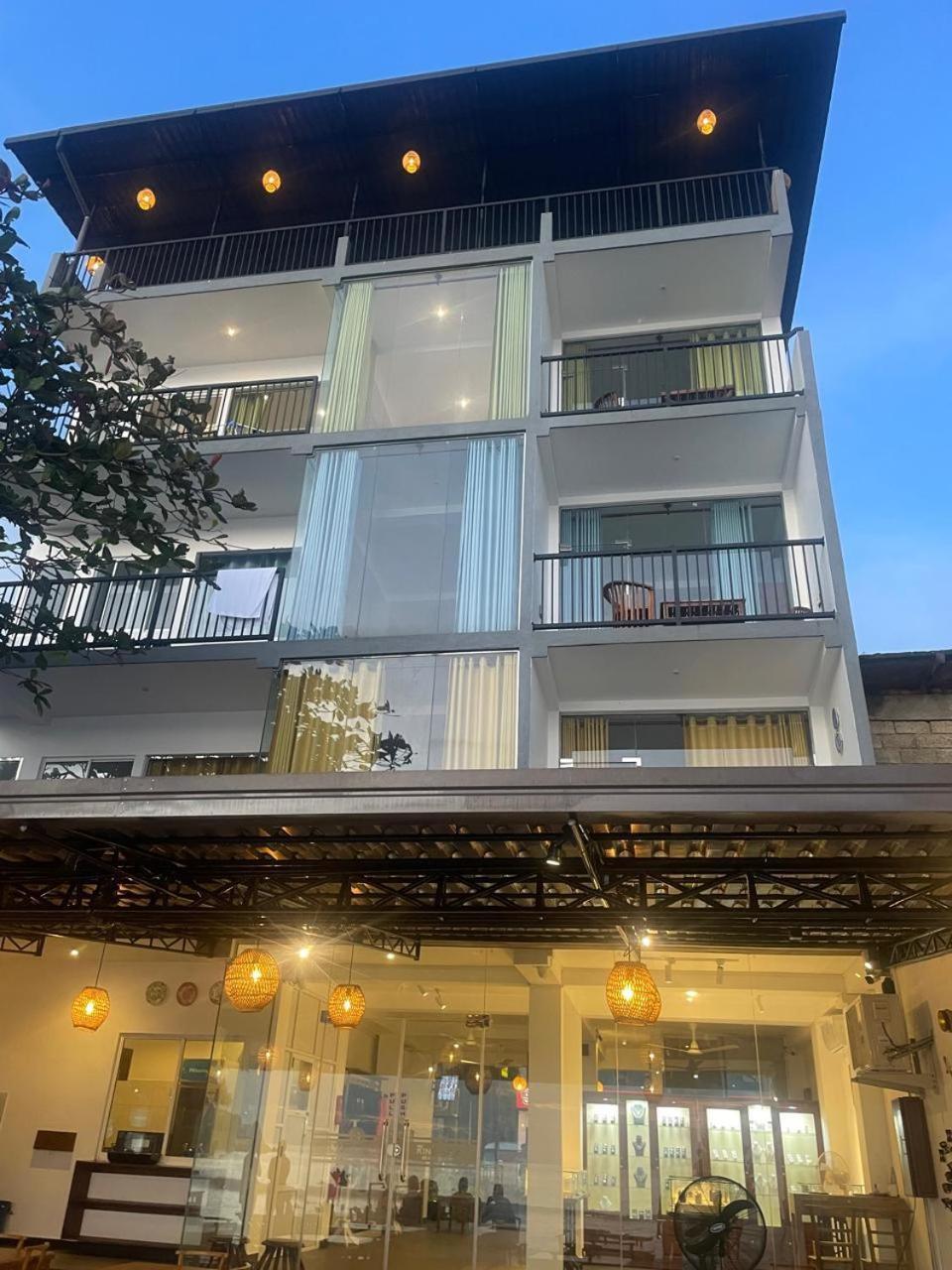 Kings Bay Beach Resort 高尔 外观 照片