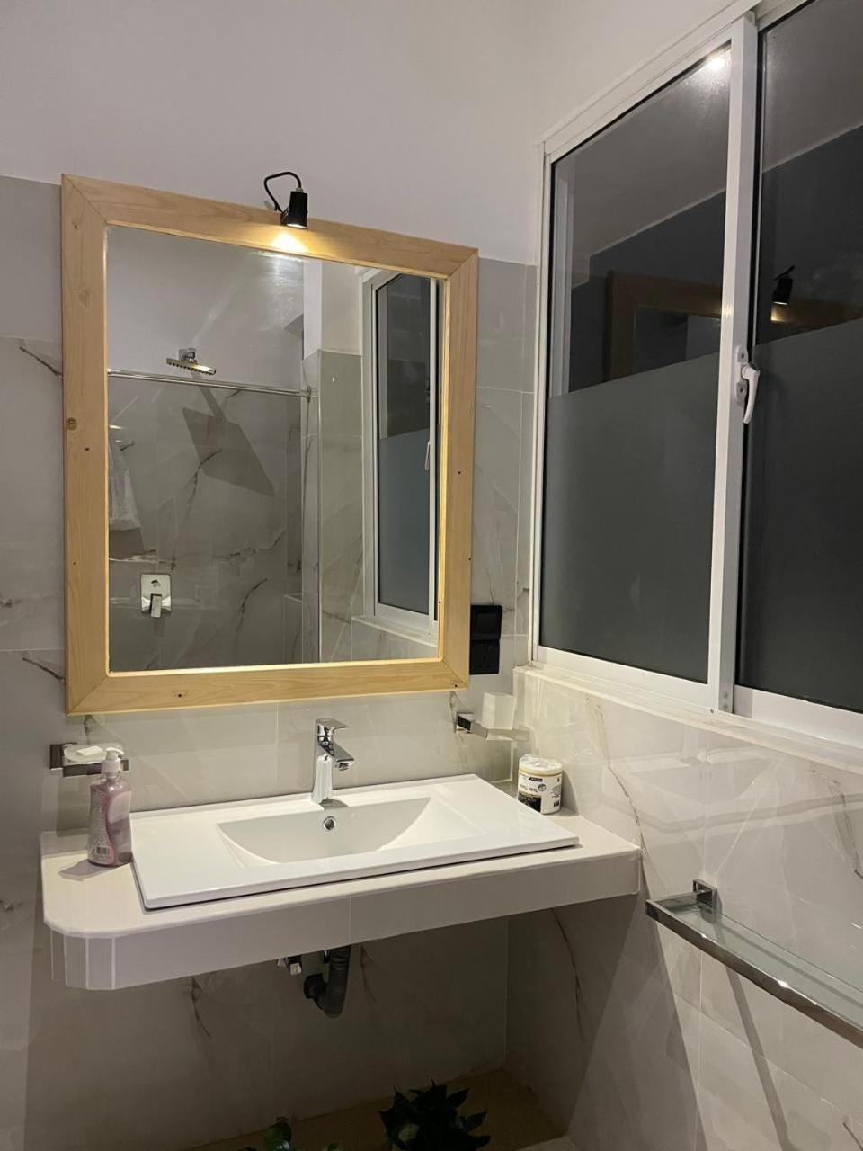 Kings Bay Beach Resort 高尔 外观 照片