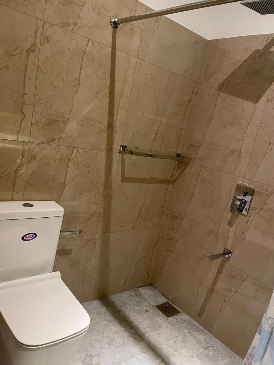 Kings Bay Beach Resort 高尔 外观 照片